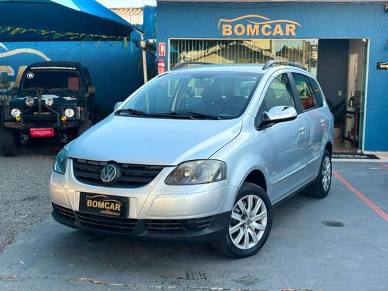 VOLKSWAGEN SPACEFOX 1.6 MI PLUS 8V FLEX 4P MANUAL VOLKSWAGEN SPACEFOX 1.6 MI PLUS 8V FLEX 4P MANUAL
